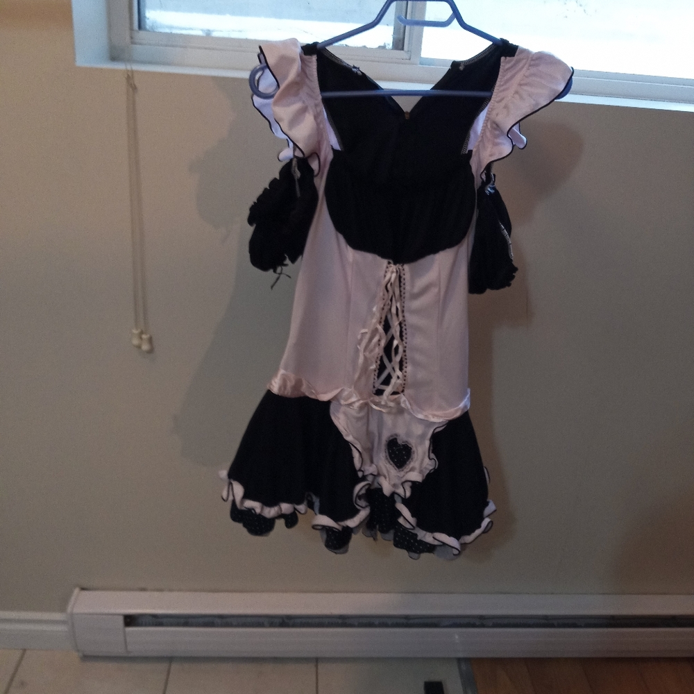 French maid costume
